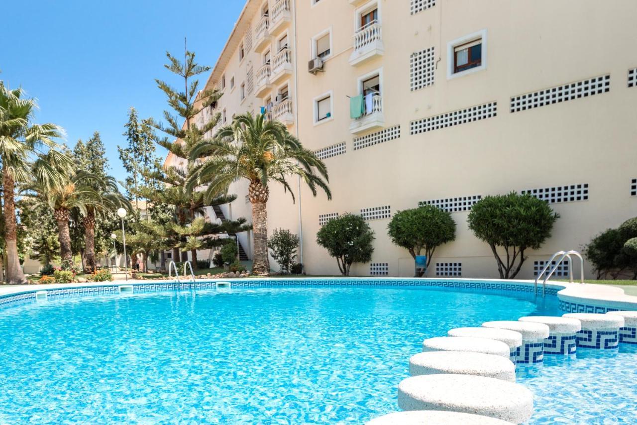 Oasis 1 Con Piscina By Vero Алтеа Екстериор снимка